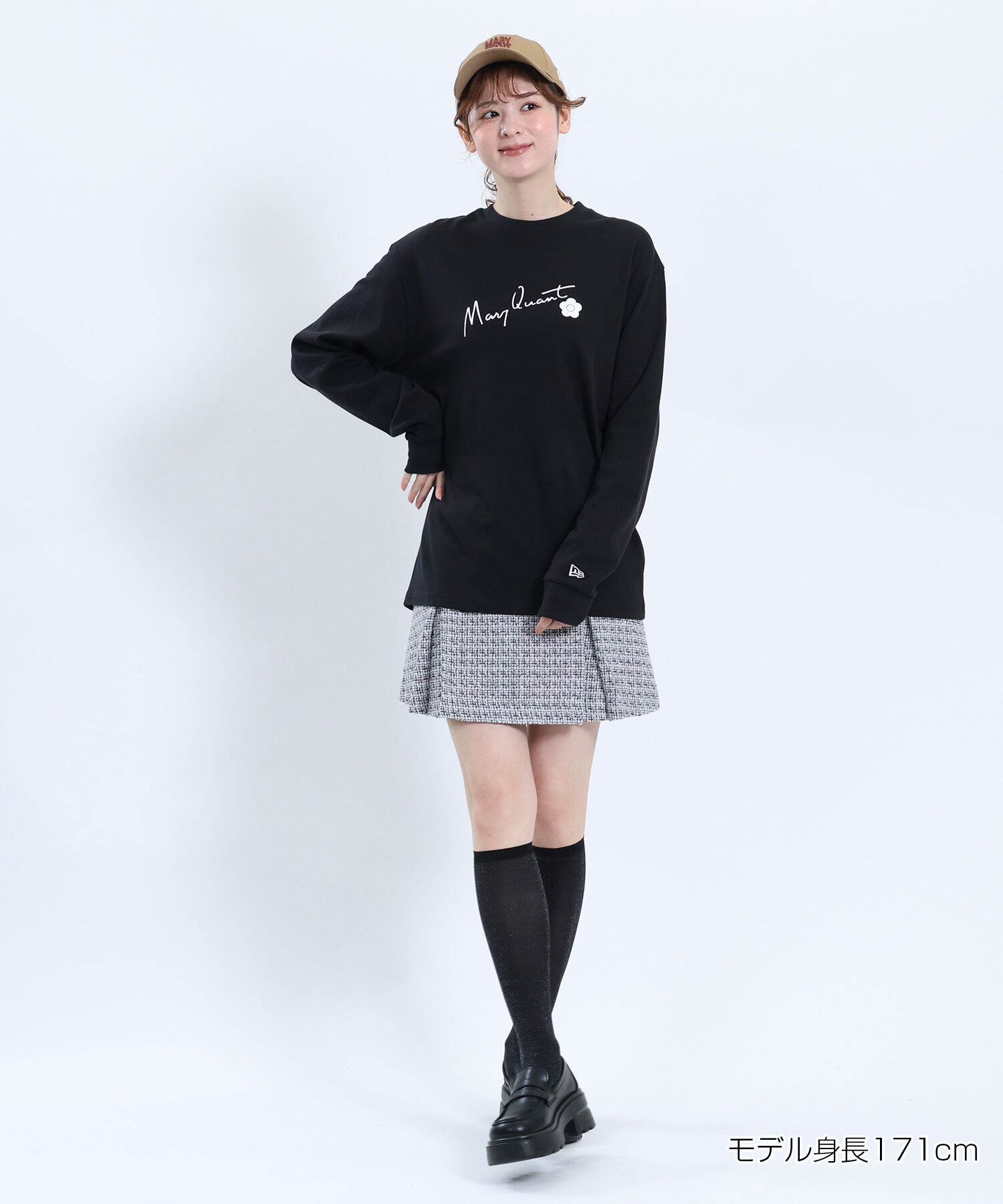 MARY QUANT「NEW ERA&times;MARY QUANT サインロゴ プルオーバー」|プルオーバー|