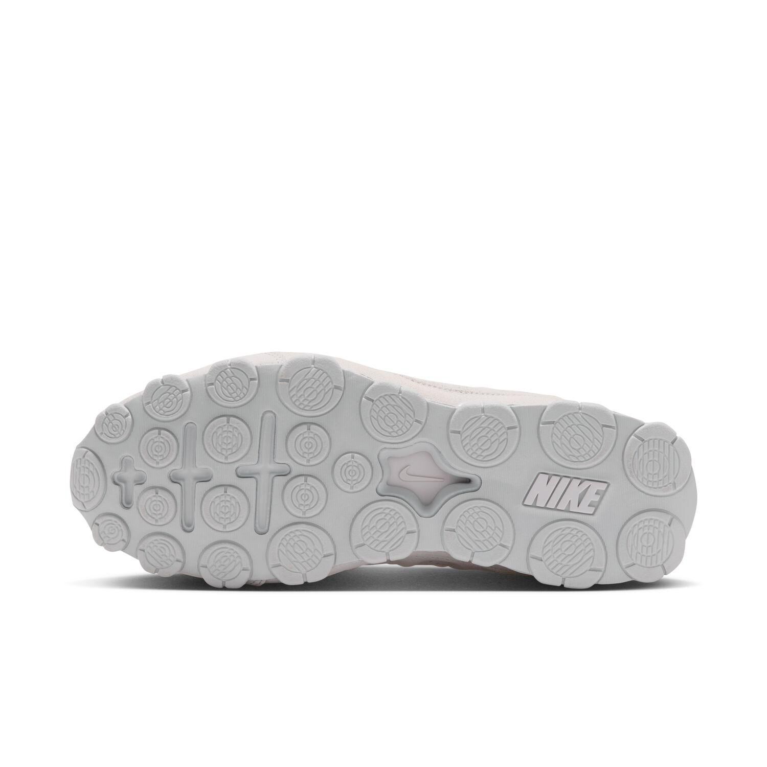 NIKE「【NIKE】W REAX 8 NSW SUEDE」|スニーカー|
