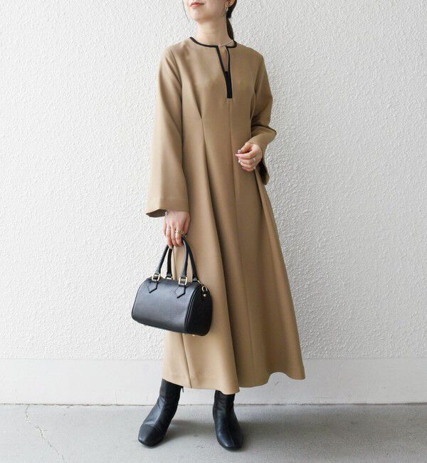 SHIPS any「【WEB限定】〈洗濯機可能〉ダブルクロス ウエスト タック Aライン ワンピース ［NAVY BLUE］」|ワンピース|キャメル