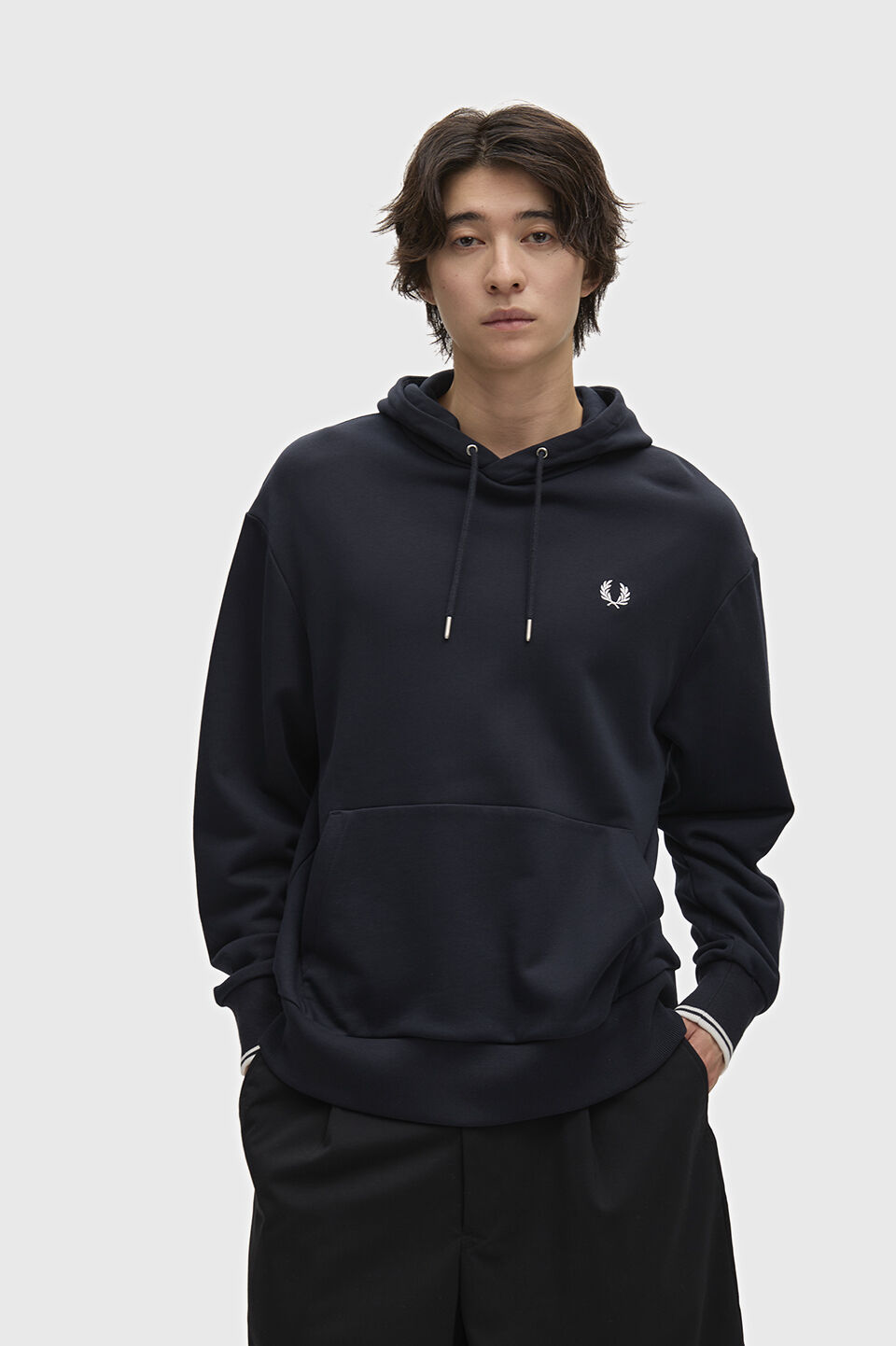 FRED PERRY 「FRED PERRY／Tipped Hooded Sweatshirt／ロゴフードスウェット」|スウェット・ジャージ|