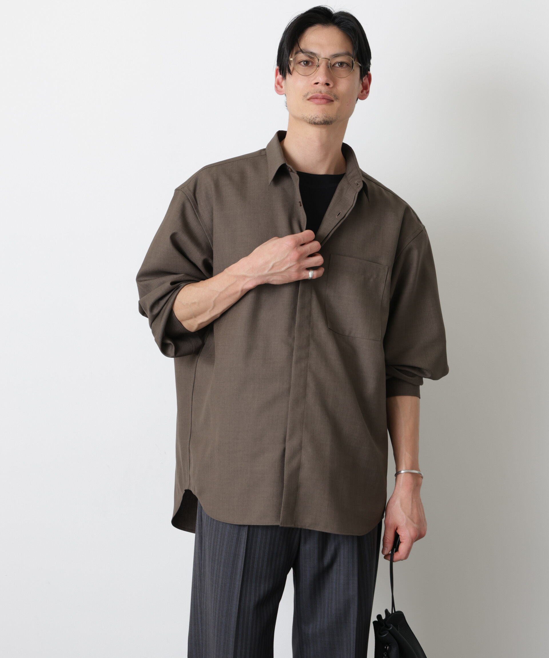 nano･universe「｢Gavante｣ドライギャバレギュラーカラーシャツ」|シャツ・ブラウス|カーキ