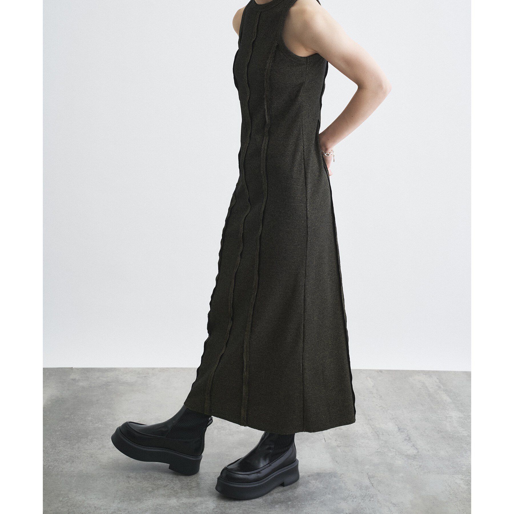 CODE A「ALM．｜BUENA PLATFORM BOOTS」|ショートブーツ|