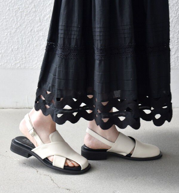SHIPS any「【SHIPS any別注】ALL BLACK:  バック ストラップ サンダル」|サンダル|