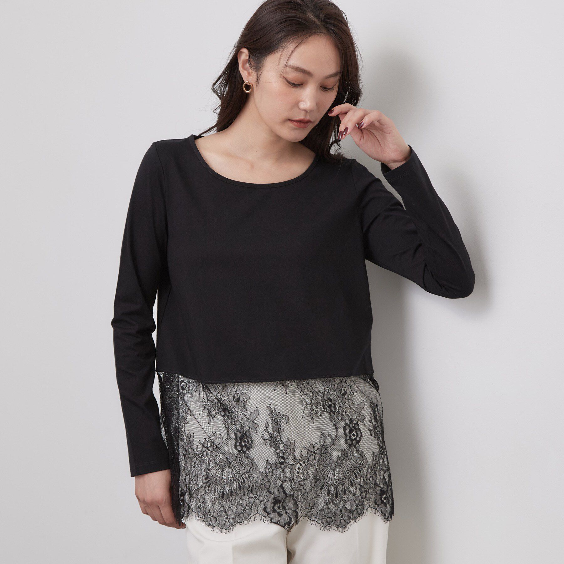 OPAQUE.CLIP「裾レースドッキングカットソー【洗濯機OK】」|Tシャツ・カットソー|ブラック(119)