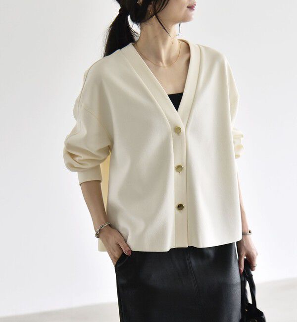 quaranciel「《追加予約》〈手洗い可能〉カットジョーゼット Vネック ワイド カーディガン」|カーディガン|