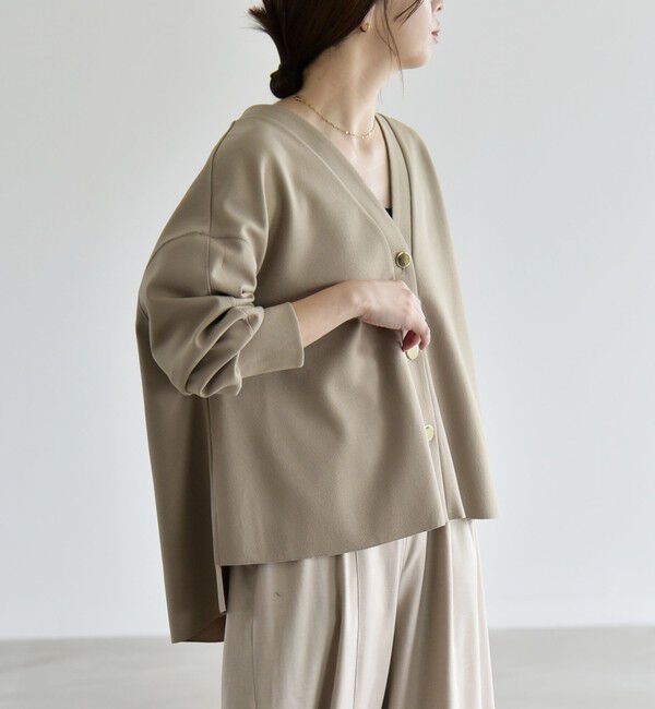quaranciel「《追加予約》〈手洗い可能〉カットジョーゼット Vネック ワイド カーディガン」|カーディガン|