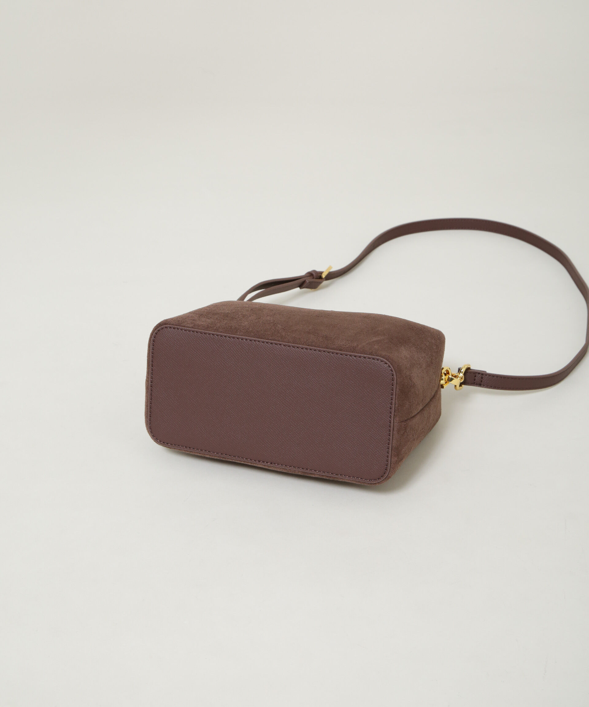 NANO universe「SINBONO/Vienna Crossbody Bag FakeSuede」|ショルダー・メッセンジャー|