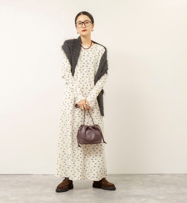 MAQWEL「【MAQWEL/マクウェル】Flower Waffleショルダーパッドワンピース」|ワンピース|