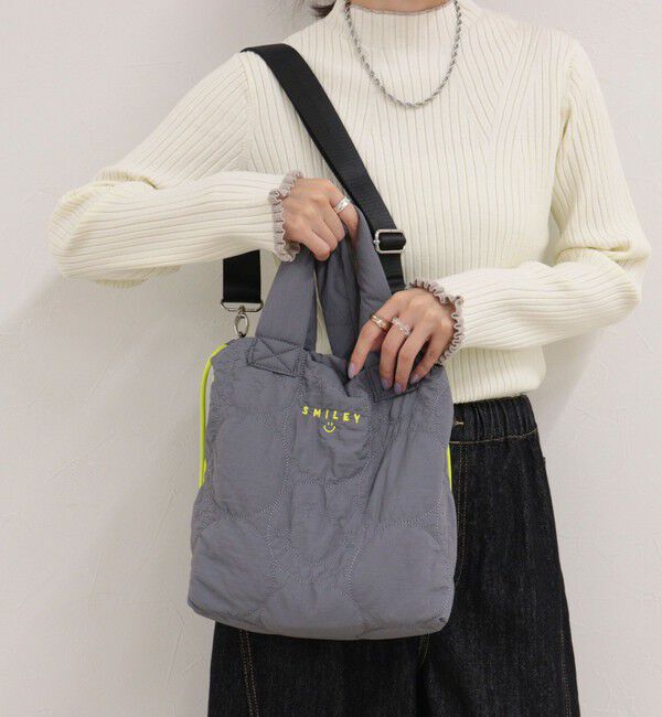 fredy emue「SMILEYキルティング巾着トートバッグ」|トートバッグ|