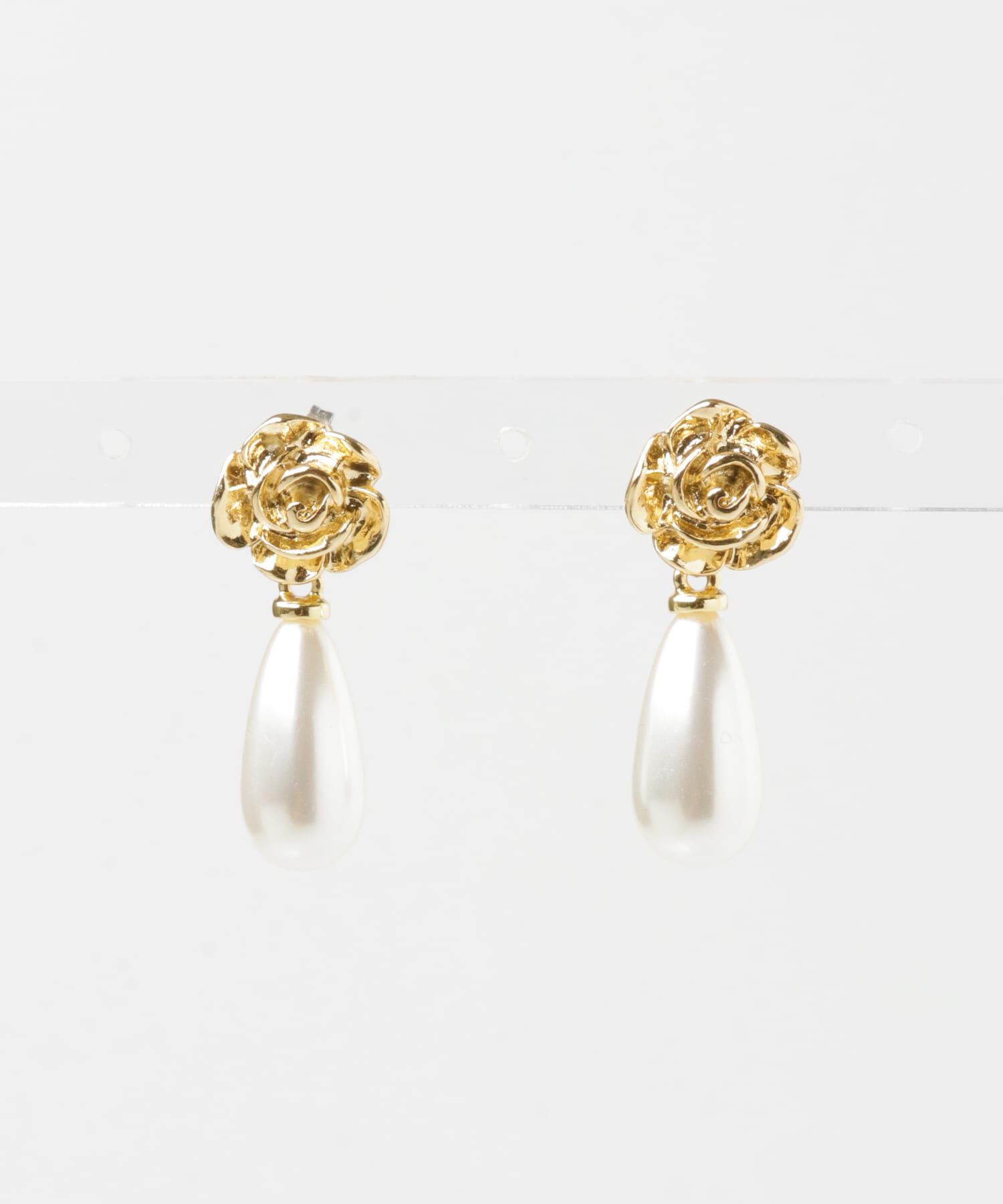 SMELLY「フラワードロップパールピアス」|ピアス|
