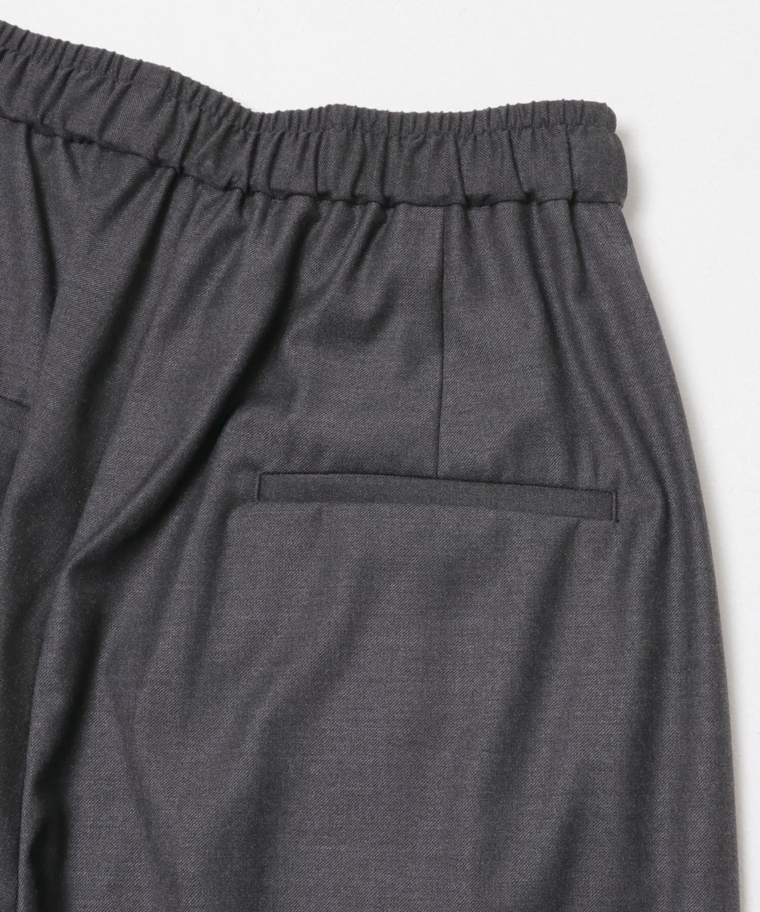 URBAN RESEARCH「『UR TECH SMOOTHLUXE』ウール混タックギャザーストレートパンツ」|その他|