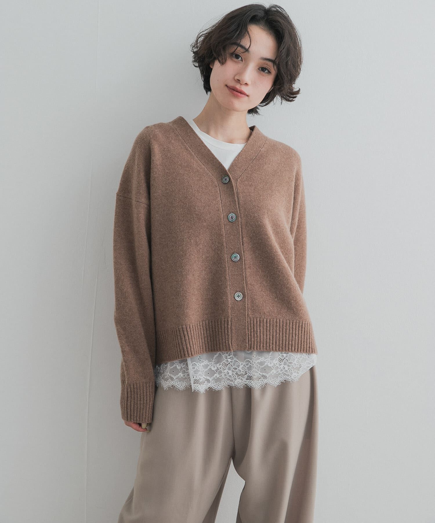 URBAN RESEARCH DOORS「AQUAウールカシミヤVネックカーディガン」|ニット・セーター|ブラウン系その他