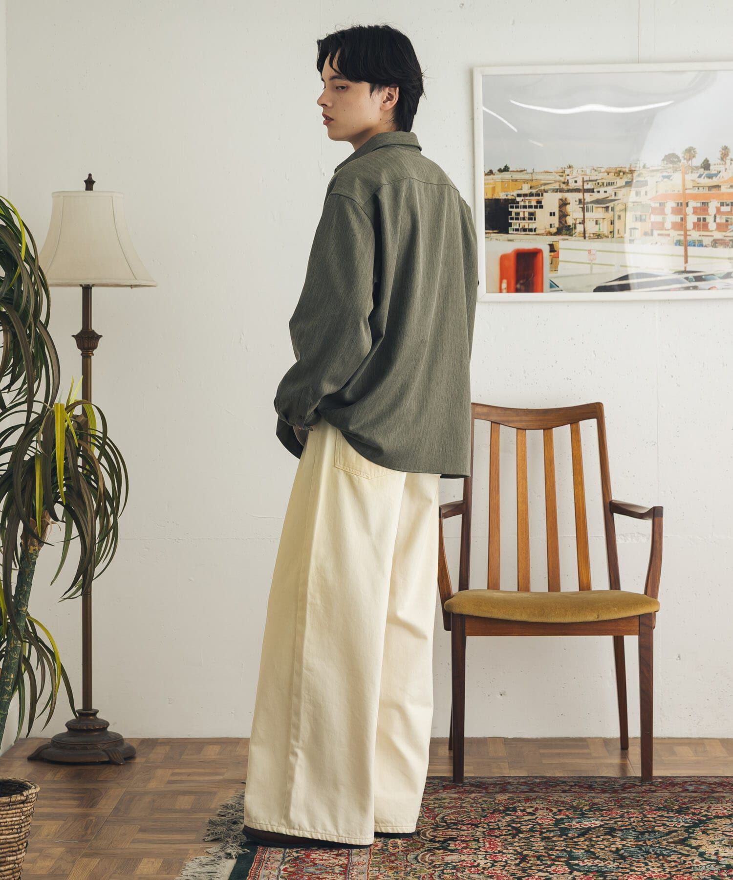 SENSE OF PLACE by URBAN RESEARCH「ストレッチヘリンボーンレギュラーカラーシャツ」|シャツ・ブラウス|