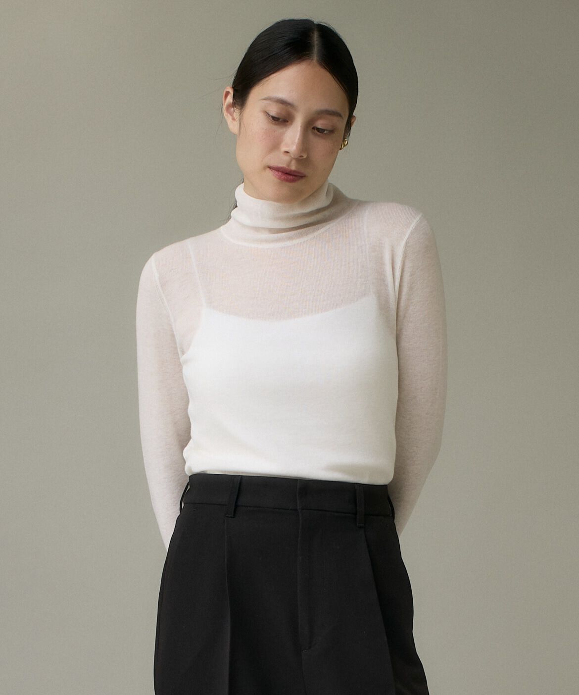 DAY by DAY it&rsquo;s international「ハイネックニットプルオーバー《Melty air wool》」|ニット・セーター|オフホワイト1