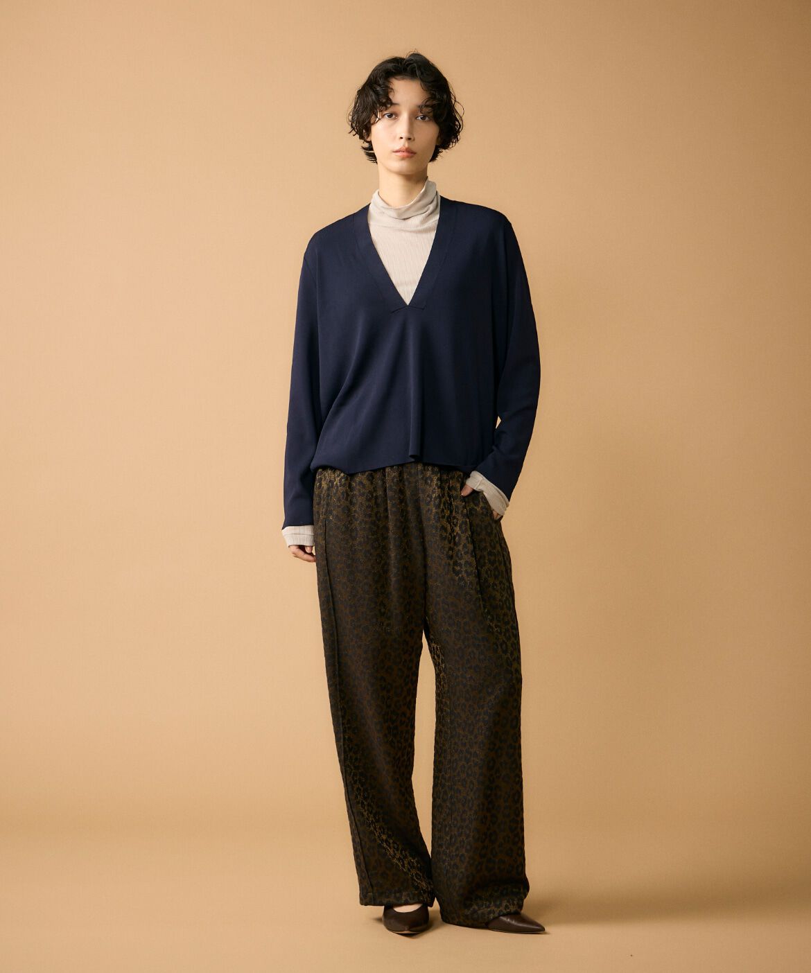 Le Souk「《大きいサイズ》Vネックニットプルオーバー」|ニット・セーター|