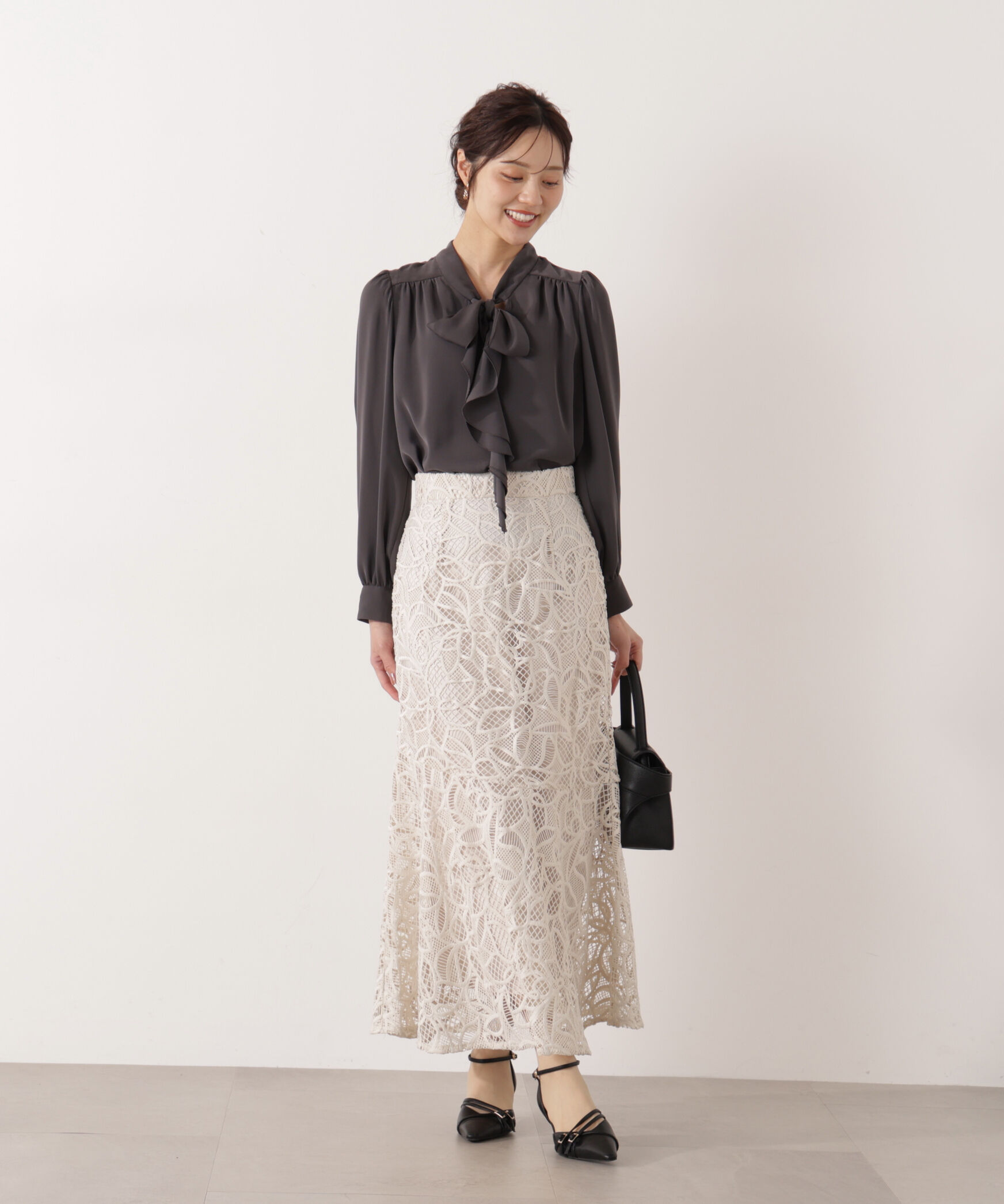 PROPORTION BODY DRESSING「ラッフルリボンブラウス　26SS」|シャツ・ブラウス|