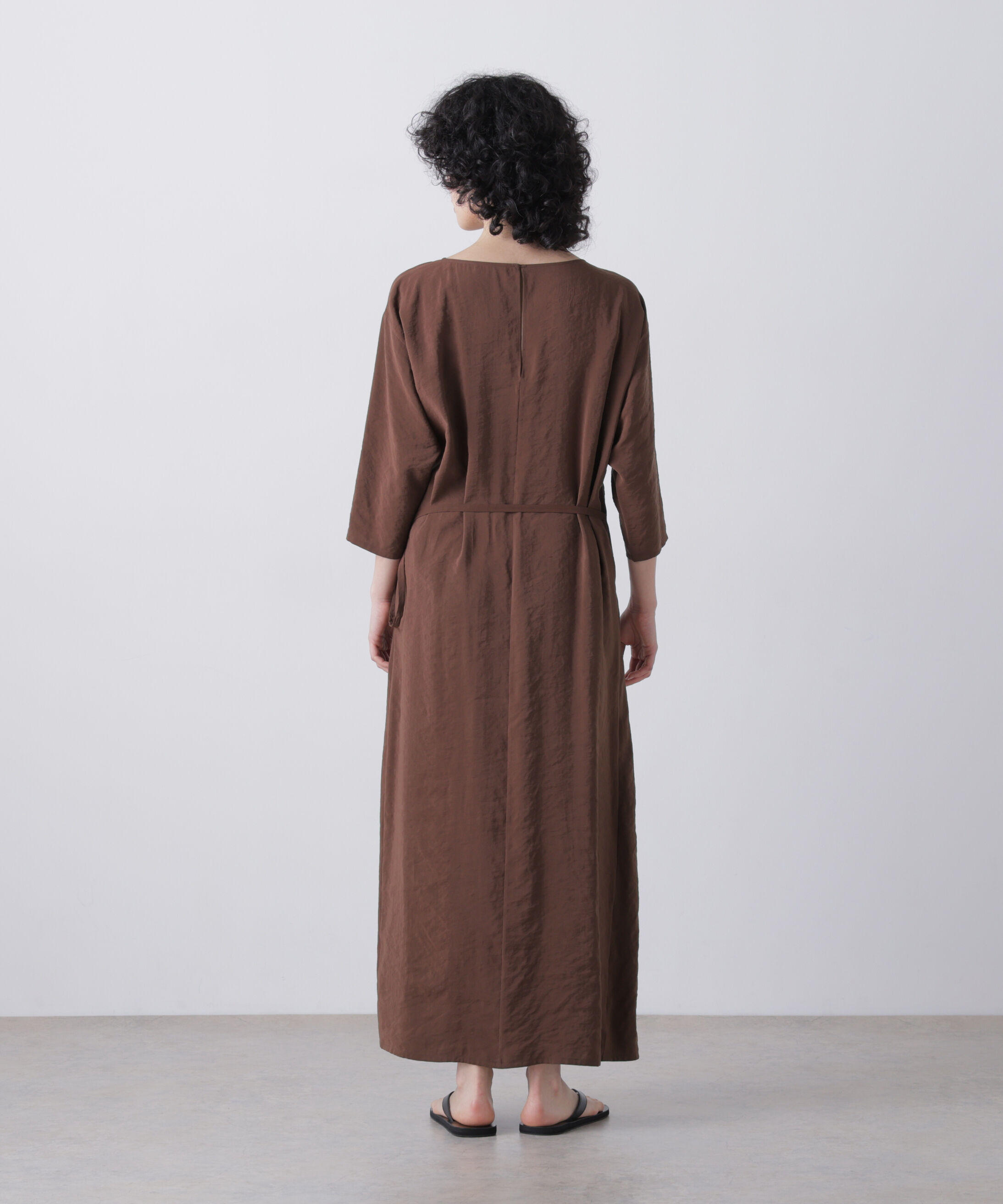 YLEVE 「YLEVE / RAYON-POLYESTER BROAD DRESS」|ワンピース|