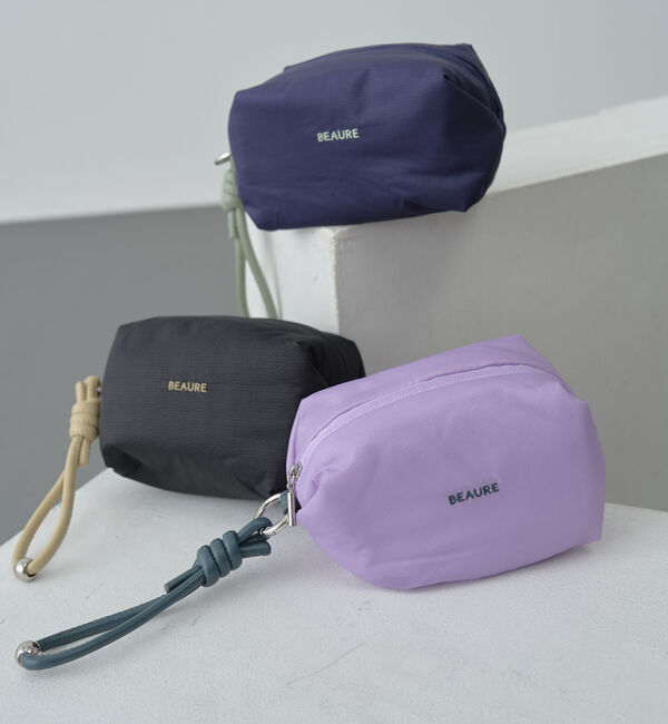 Doux archives「ＢＥＡＵＲＥ　ストラップ付き　ナイロン　バルーンポーチ」|その他|
