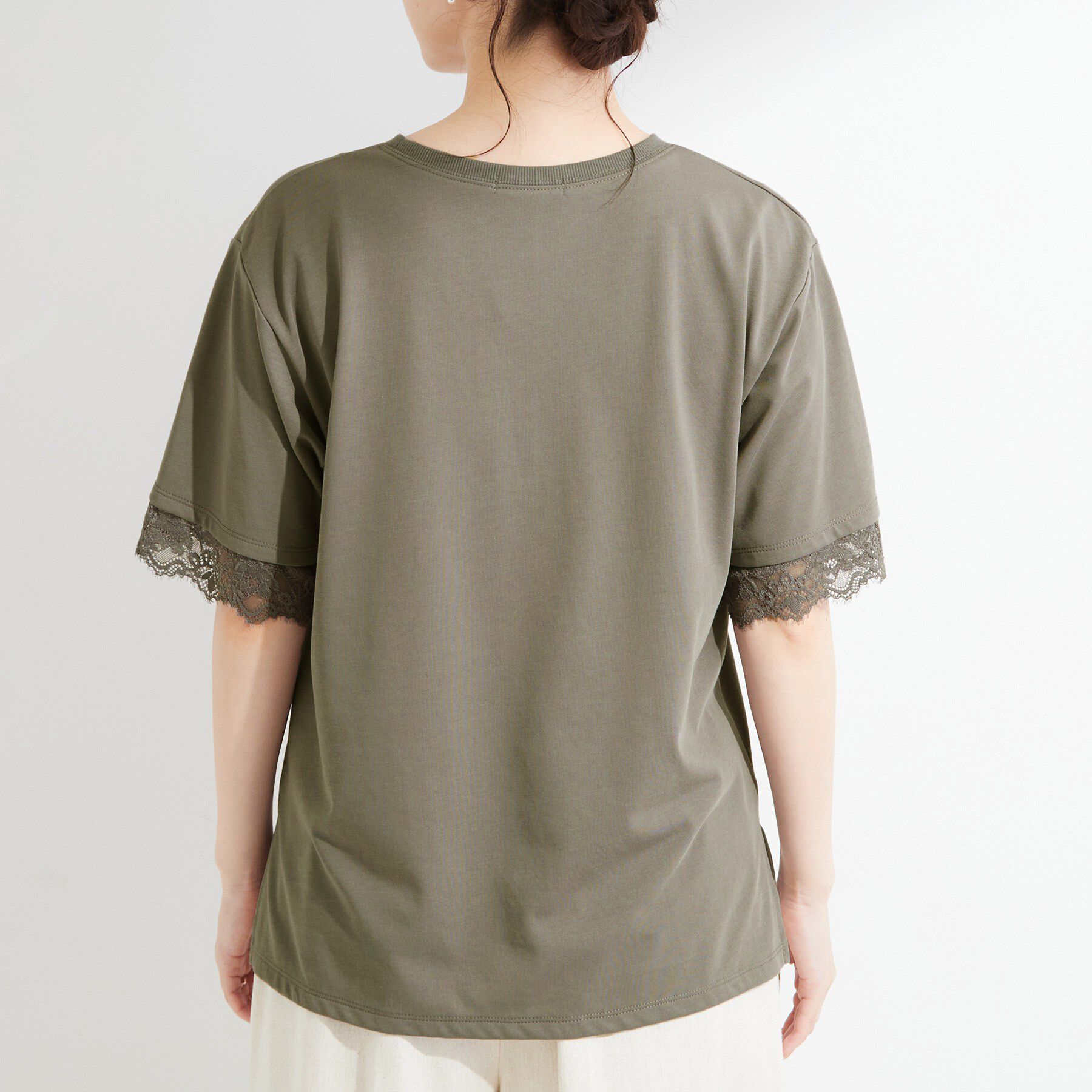 SHOO･LA･RUE「【UV/S-LL/洗濯機可】柄アソート お袖レースが旬顔 上品に決まる大人Tシャツ」|Tシャツ・カットソー|