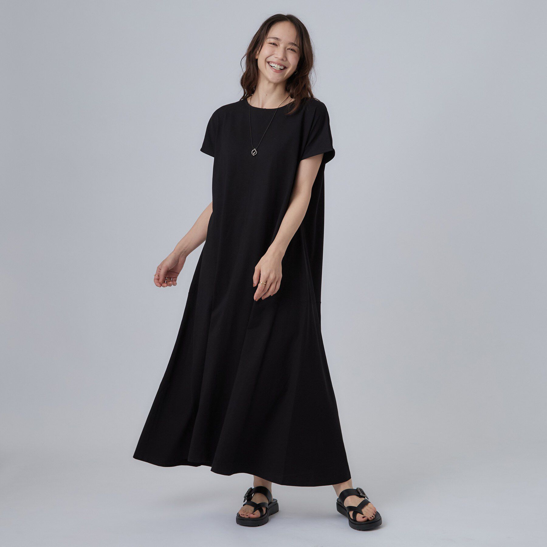 SHOO･LA･RUE「【体型カバー/洗濯機可】涼やかAラインロングワンピース」|ワンピース|
