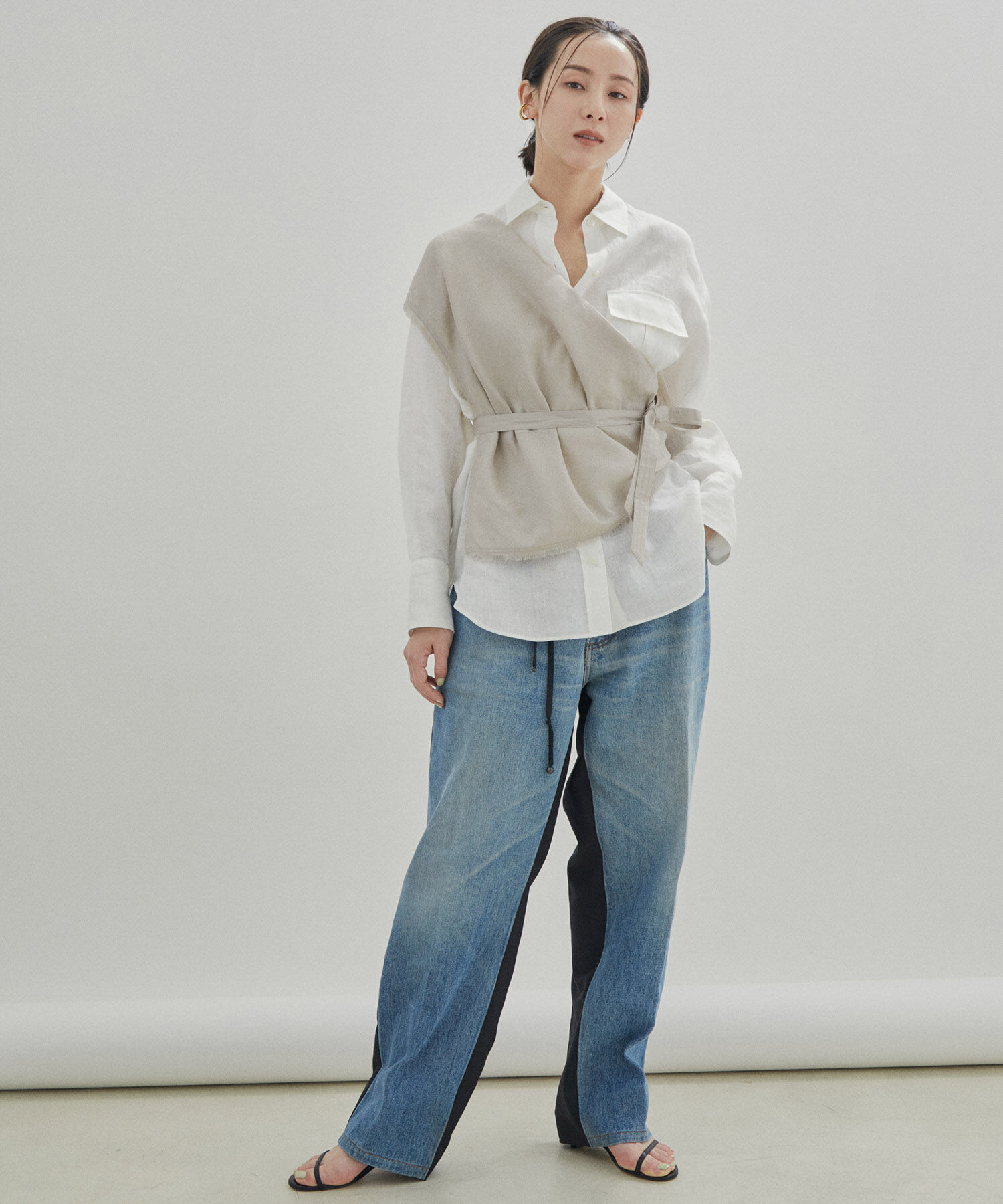 SALON adam et rope'「【洗える】ノルマンディリネンマルチウェイカーチフ/麻」|ストール|