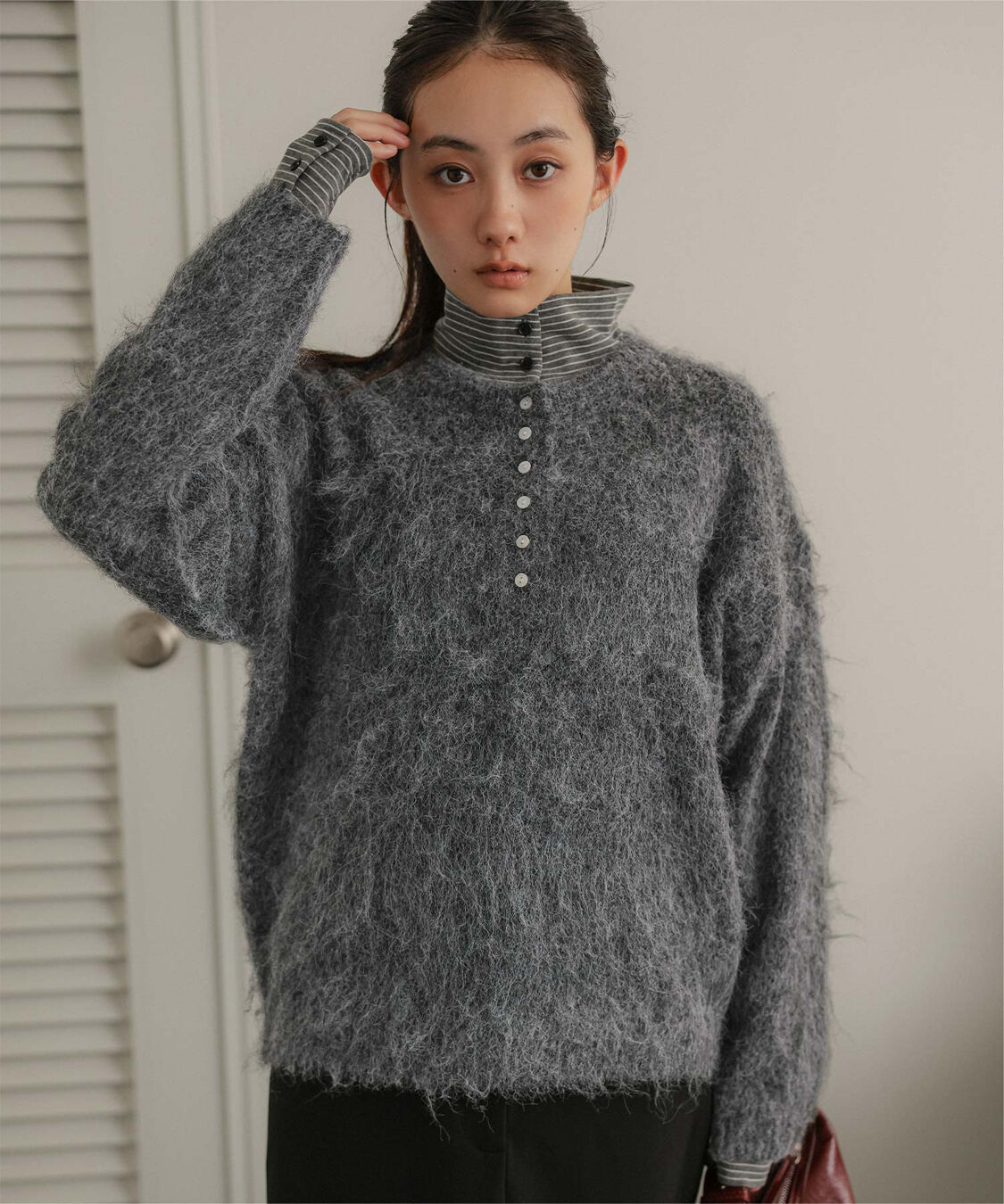 miette「ヘンリーネックシャギーニットプルオーバー」|ニット・セーター|チャコール
