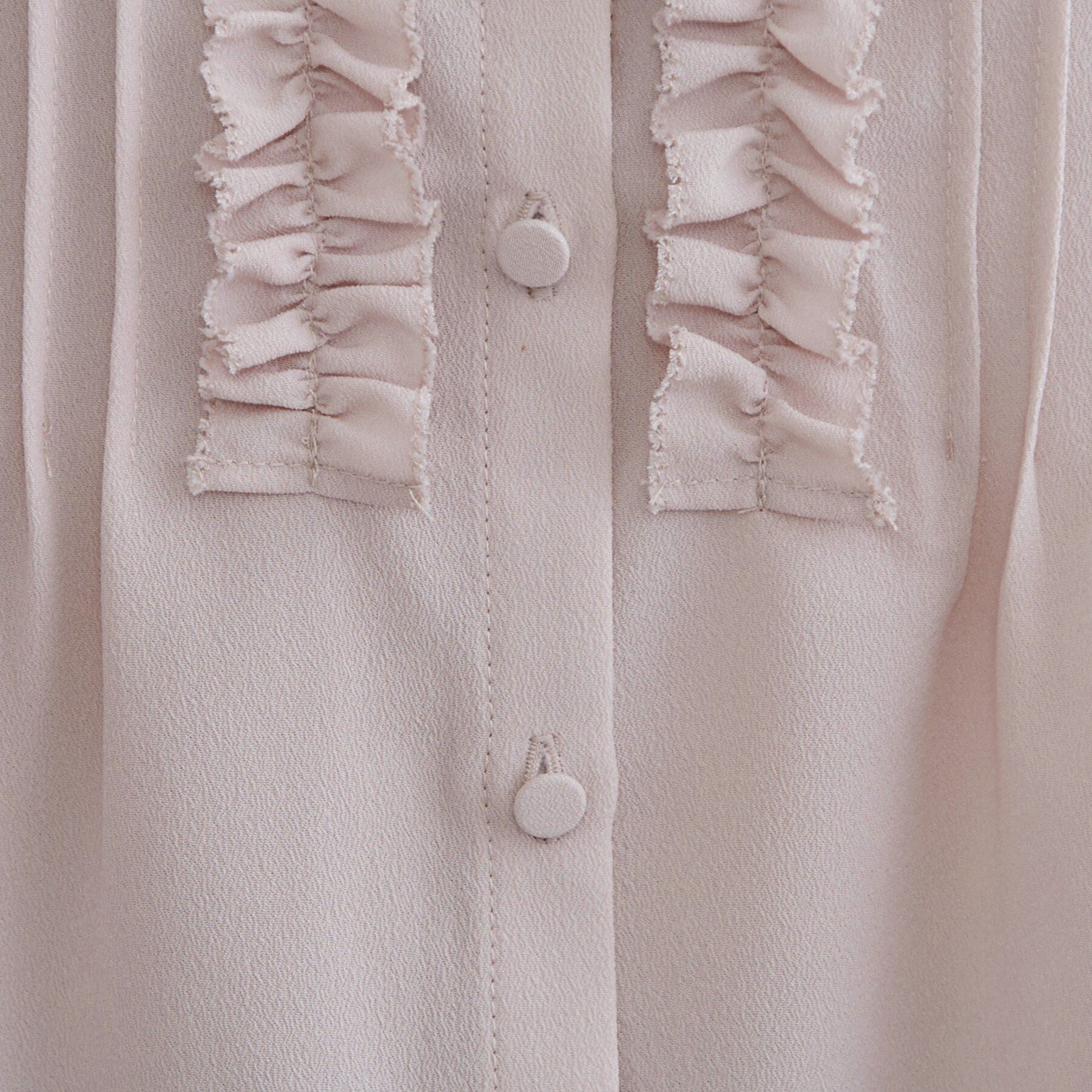 Couture broach「【フリル使いが華やか】ピンタック ブラウス」|シャツ・ブラウス|