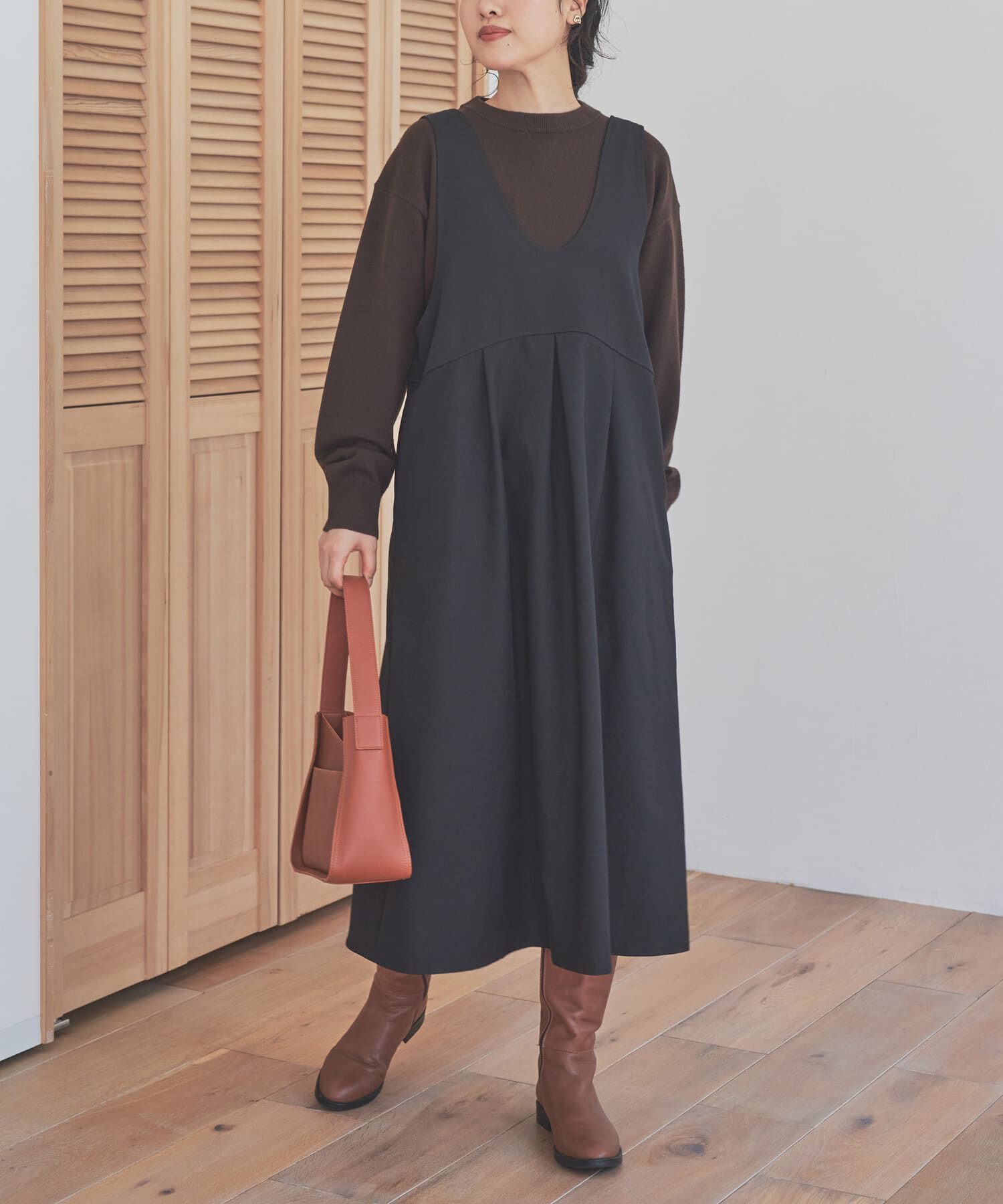 URBAN RESEARCH DOORS「深Uネック切替ジャンパースカート」|ワンピース|