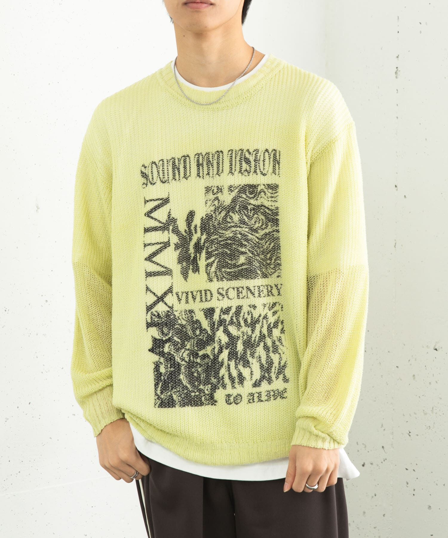 SENSE OF PLACE by URBAN RESEARCH「『洗濯可』グラフィックプリントシアーニット」|ニット・セーター|