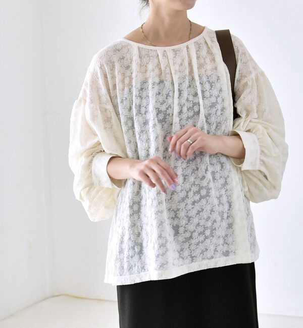 quaranciel「quaranciel:〈洗濯機可能〉シアー フラワー ジャカード ボリューム プルオーバー」|Tシャツ・カットソー|オフホワイト