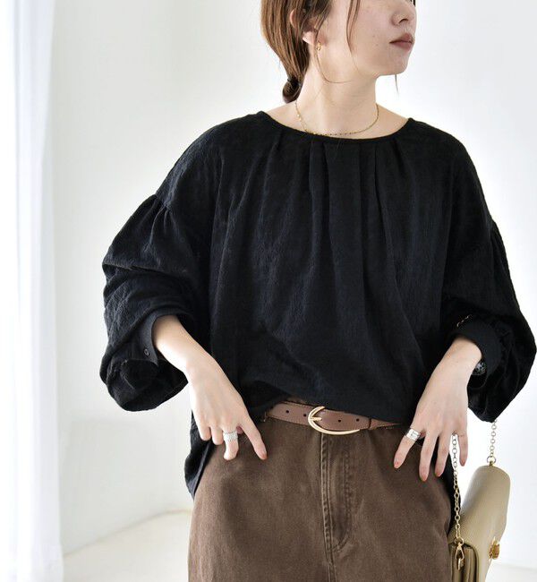 quaranciel「quaranciel:〈洗濯機可能〉シアー フラワー ジャカード ボリューム プルオーバー」|Tシャツ・カットソー|ブラック