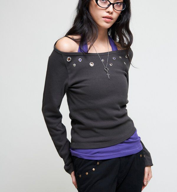  「【WEB限定/26AW新色あり】アイレットオフショルトップス」|Tシャツ・カットソー|