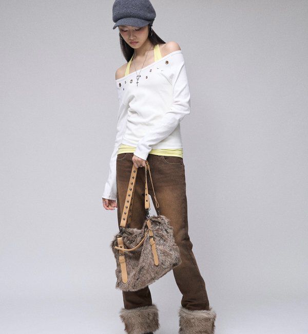 「【WEB限定/26AW新色あり】アイレットオフショルトップス」|Tシャツ・カットソー|