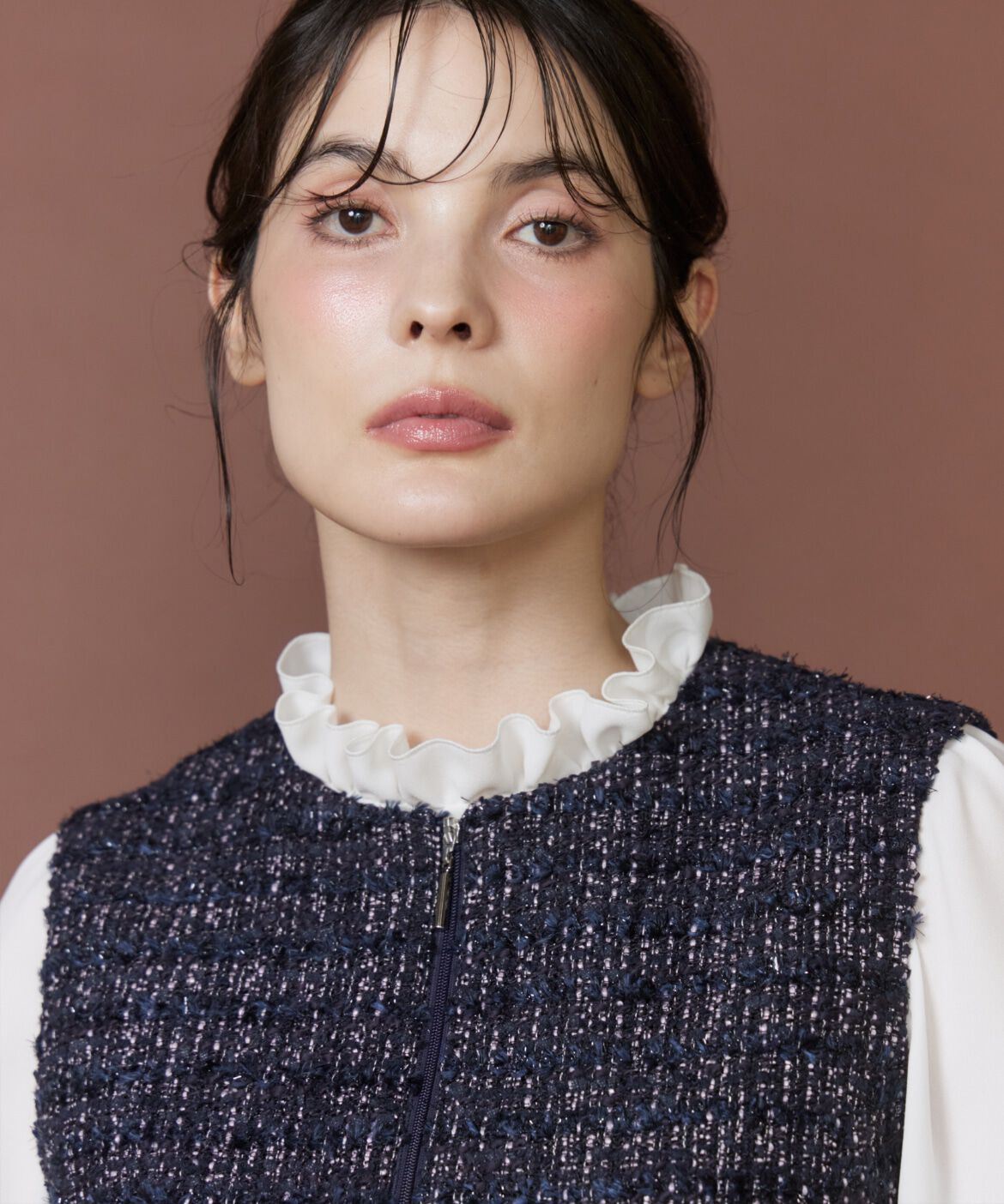 Maglie le cassetto「《大きいｻｲｽﾞ》ﾌｨﾙﾑﾂｨｰﾄﾞｼﾞﾚ|ｼﾝﾌﾟﾙ服に重ねるだけ」|ダウンベスト・ベスト|