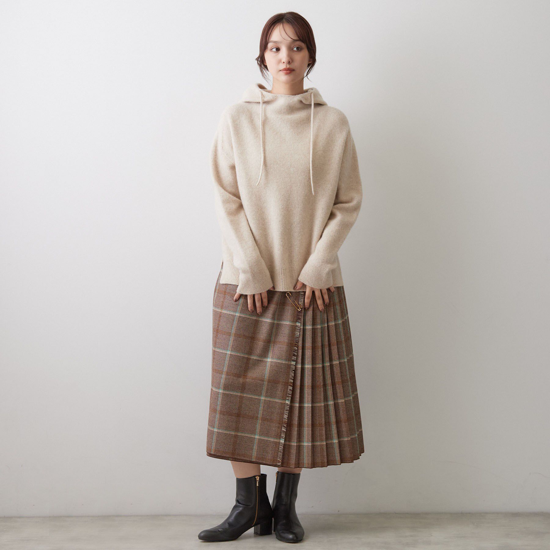 DRESSTERIOR「カシミヤブレンドフードニット」|ニット・セーター|