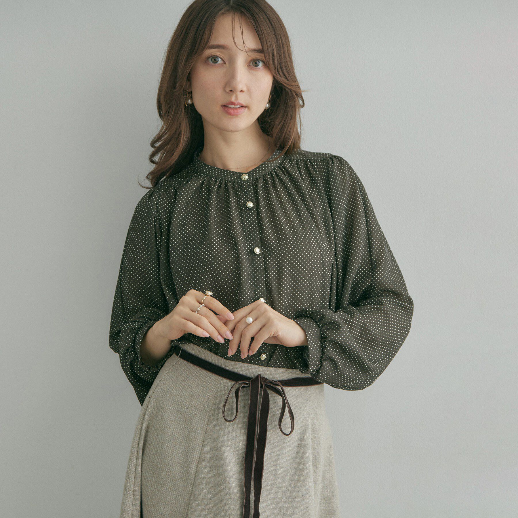 Couture broach「ドットプリントブラウス」|シャツ・ブラウス|ブラウン(143)