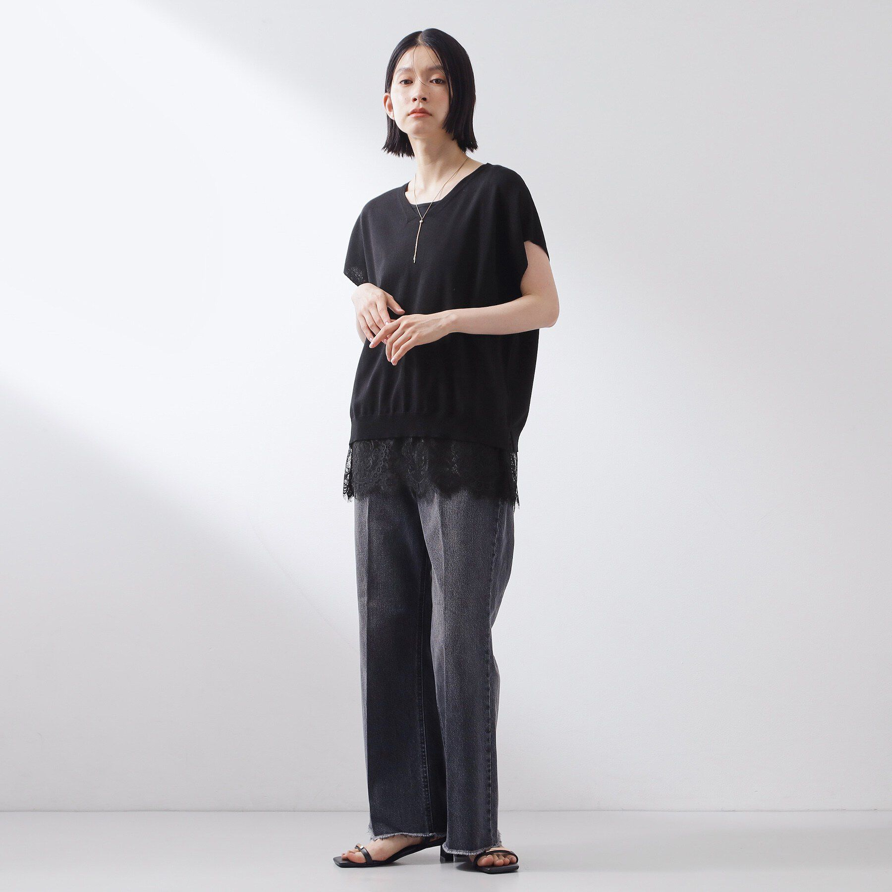 THE SHOP TK「【重ねて印象アップ】レイヤードスタイルに 裾レースタンクトップ」|Tシャツ・カットソー|