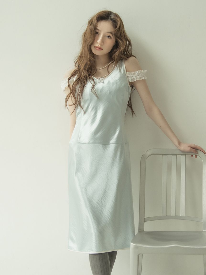 LILY BROWN「サテンタイトワンピース」|ワンピース|LBLU