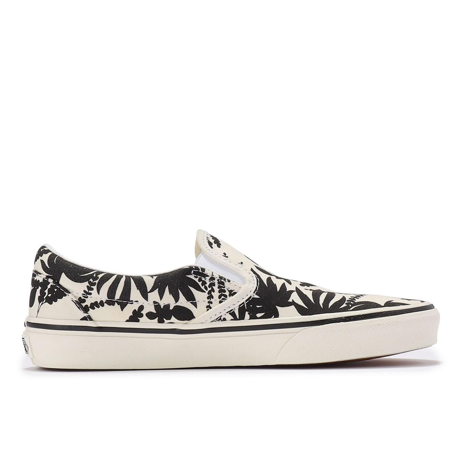 VANS「【VANS】CLASSIC SLIP-ON」|スニーカー|