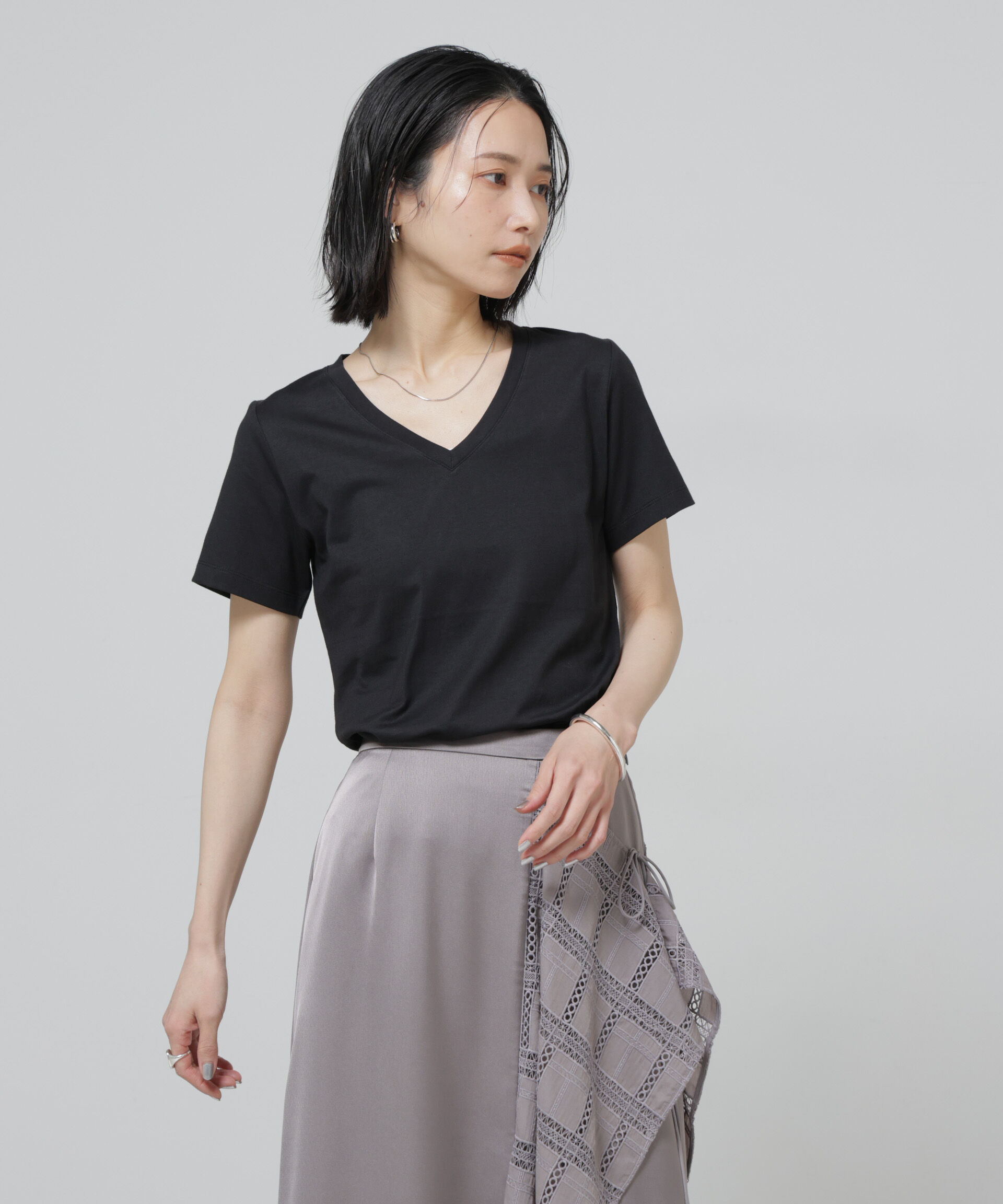 NANO universe「〈追加〉Anti Soaked(R) 汗染み防止VネックTシャツ」|Tシャツ・カットソー|ブラック