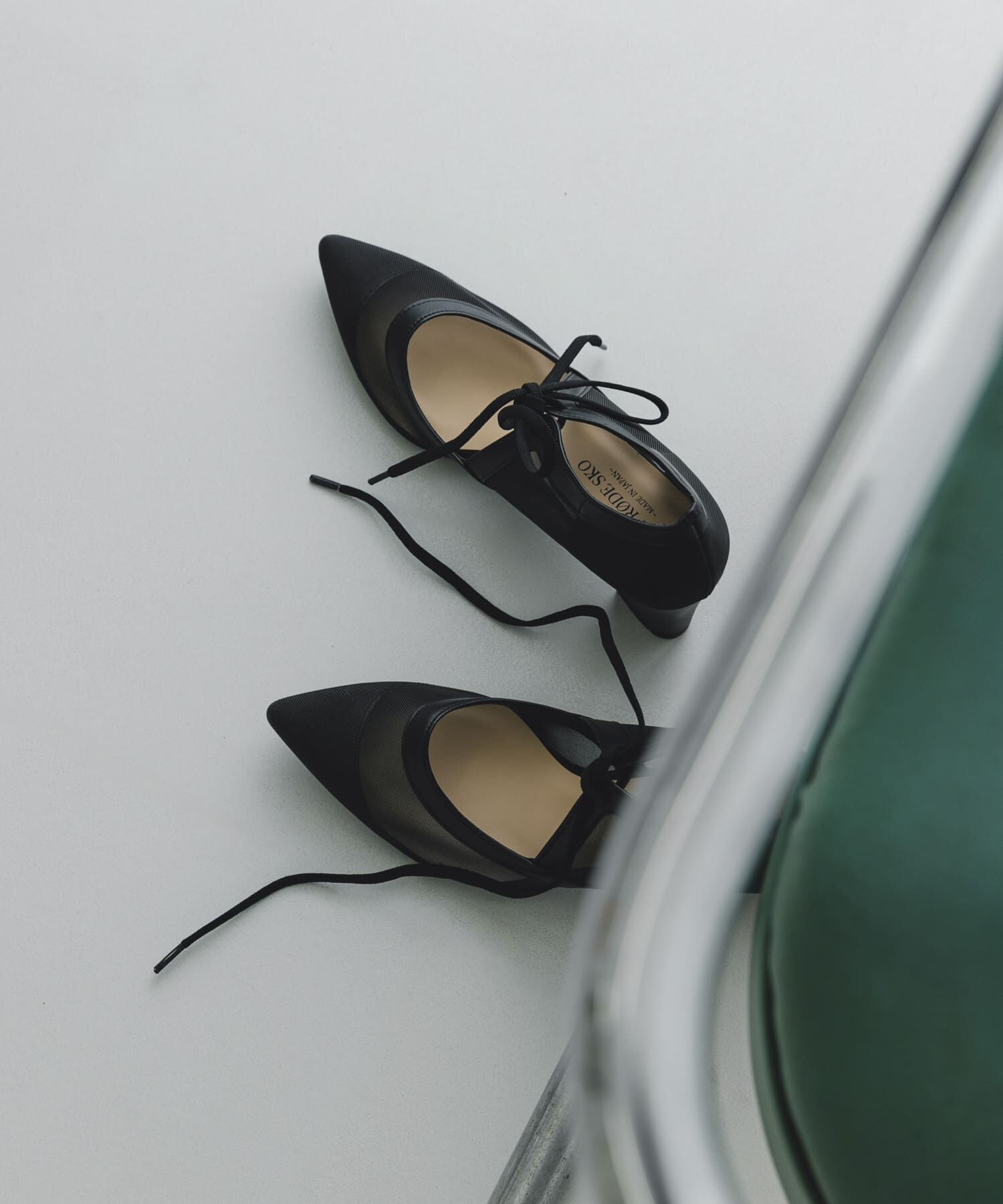 RODE SKO「『MADE IN JAPAN』チャンキーヒールリボンパンプス」|パンプス|