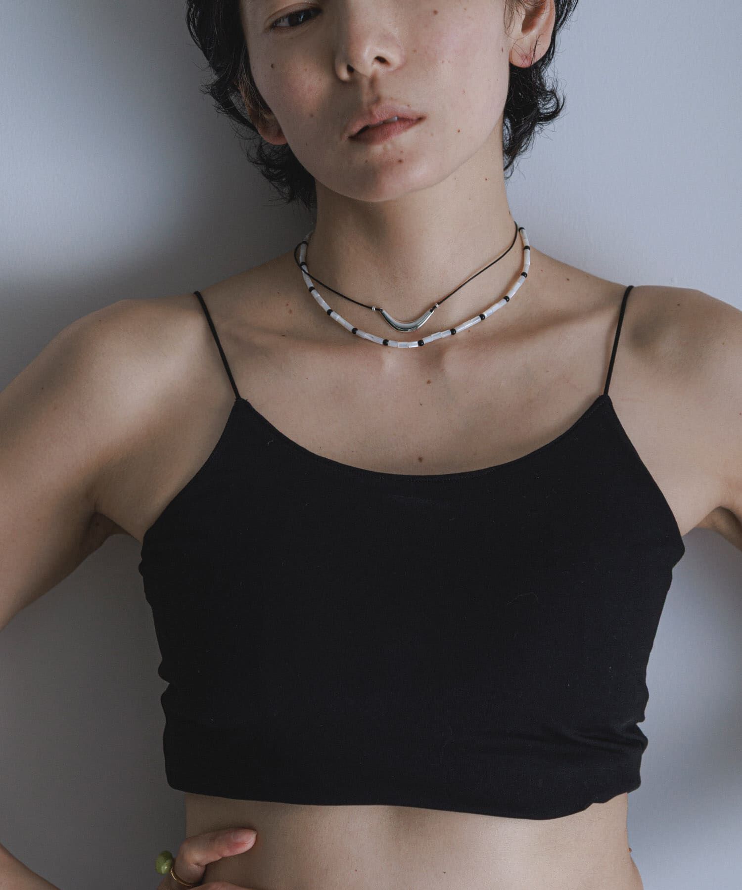 SMELLY「SMELLY so&rsquo;　curved cord necklace」|ネックレス|