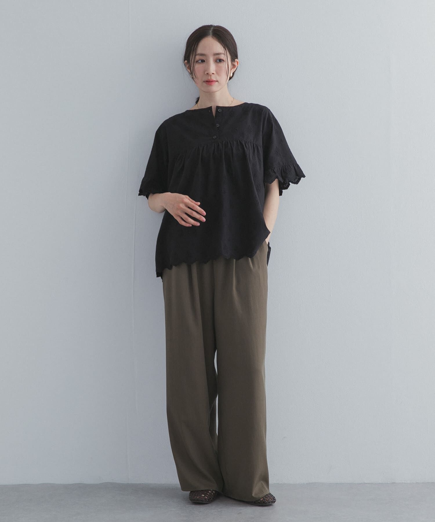 URBAN RESEARCH DOORS「アイレットレース2wayブラウス」|シャツ・ブラウス|