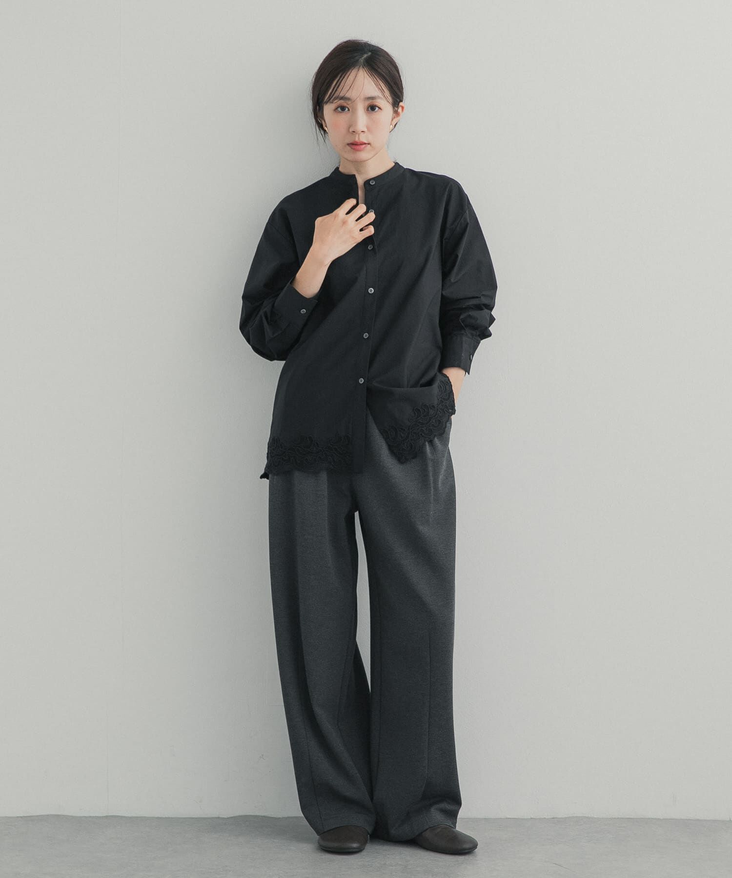 URBAN RESEARCH DOORS「裾スカラップレースブラウス」|シャツ・ブラウス|