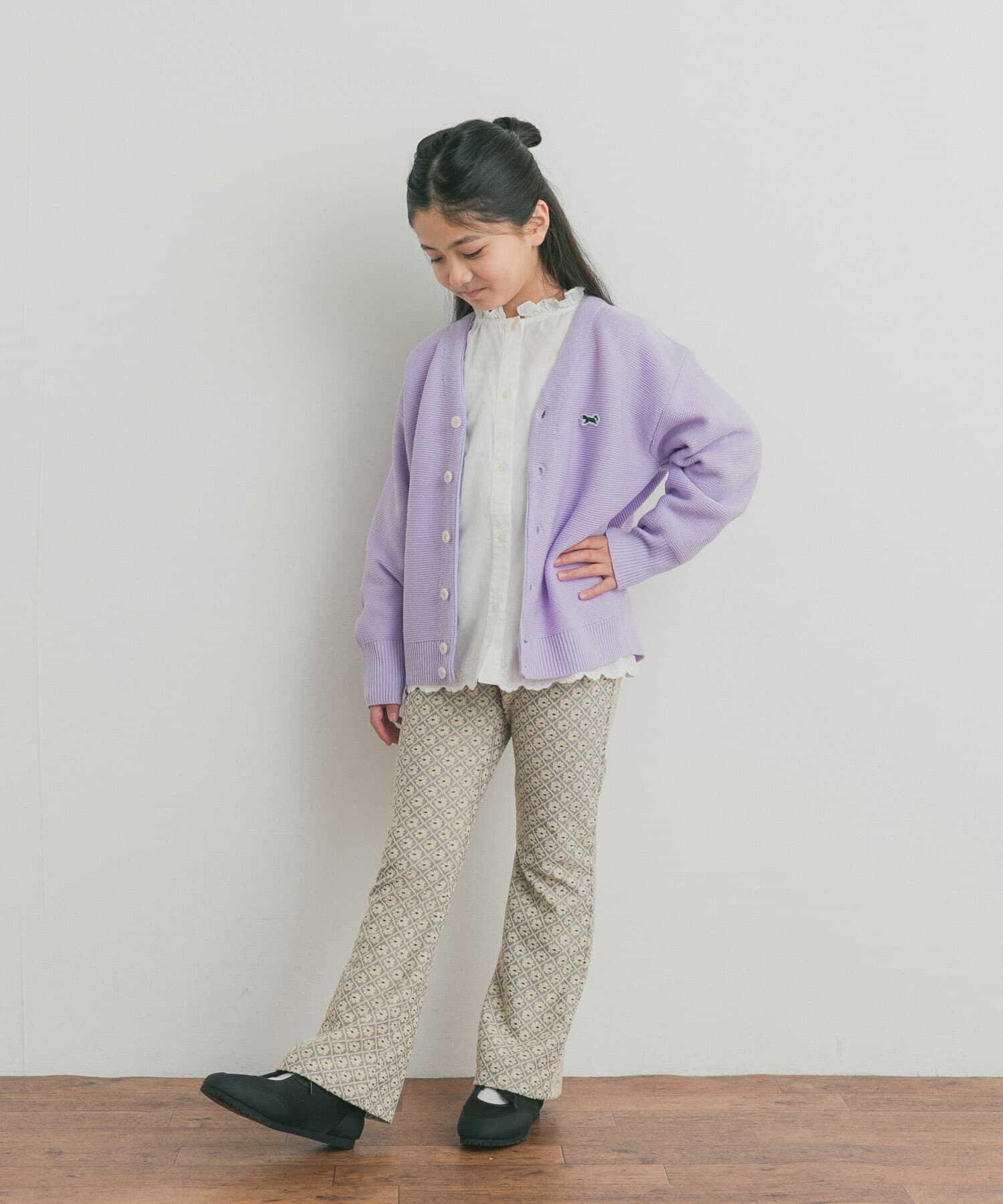 URBAN RESEARCH DOORS「『WEB/一部店舗限定ｶﾗｰ』『別注』PENNEYS&times;DOORS THE FOX Vﾈｯｸｶｰﾃﾞｨｶ」|ニット・セーター|