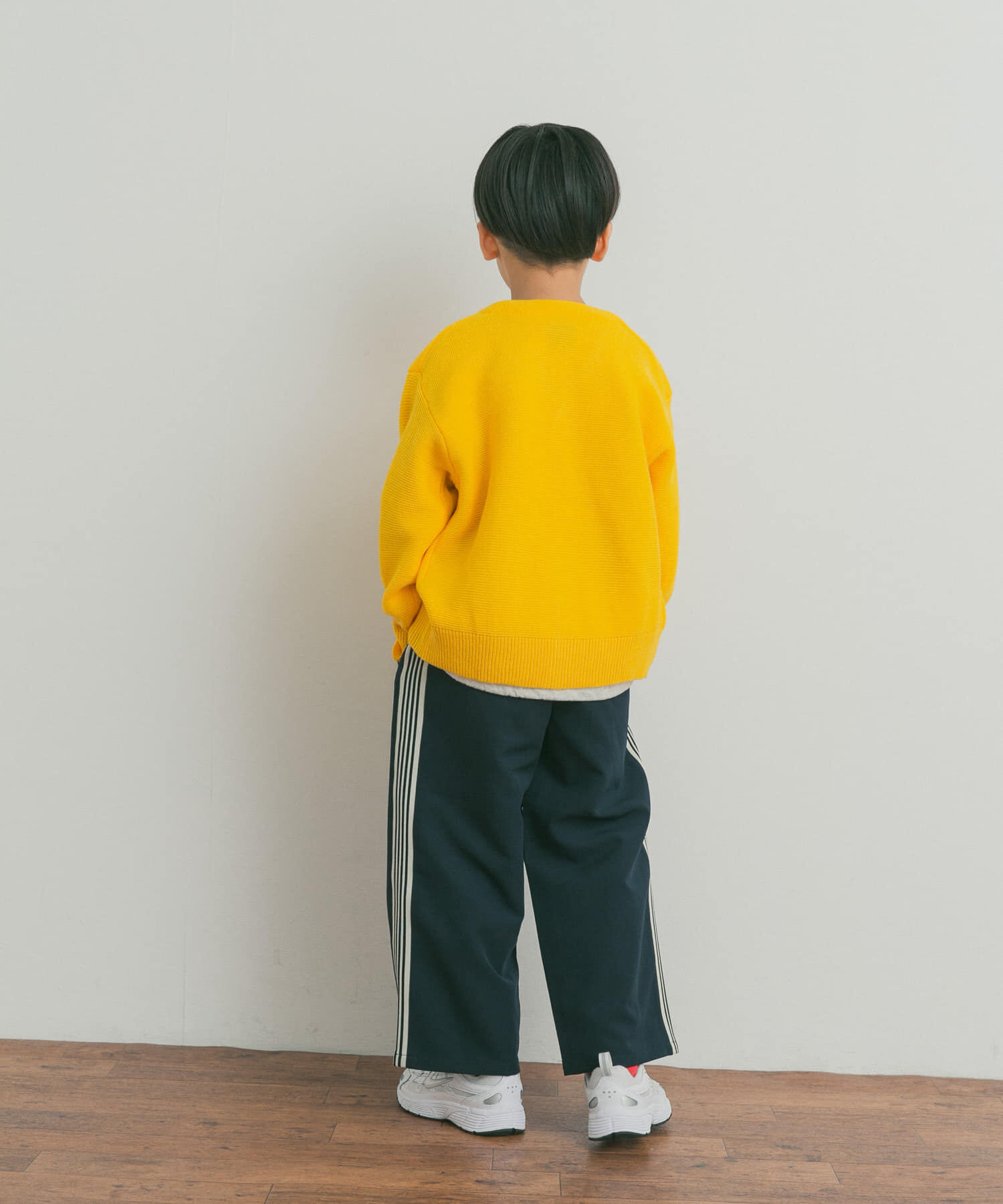 URBAN RESEARCH DOORS「『WEB/一部店舗限定ｶﾗｰ』『別注』PENNEYS&times;DOORS THE FOX Vﾈｯｸｶｰﾃﾞｨｶ」|ニット・セーター|