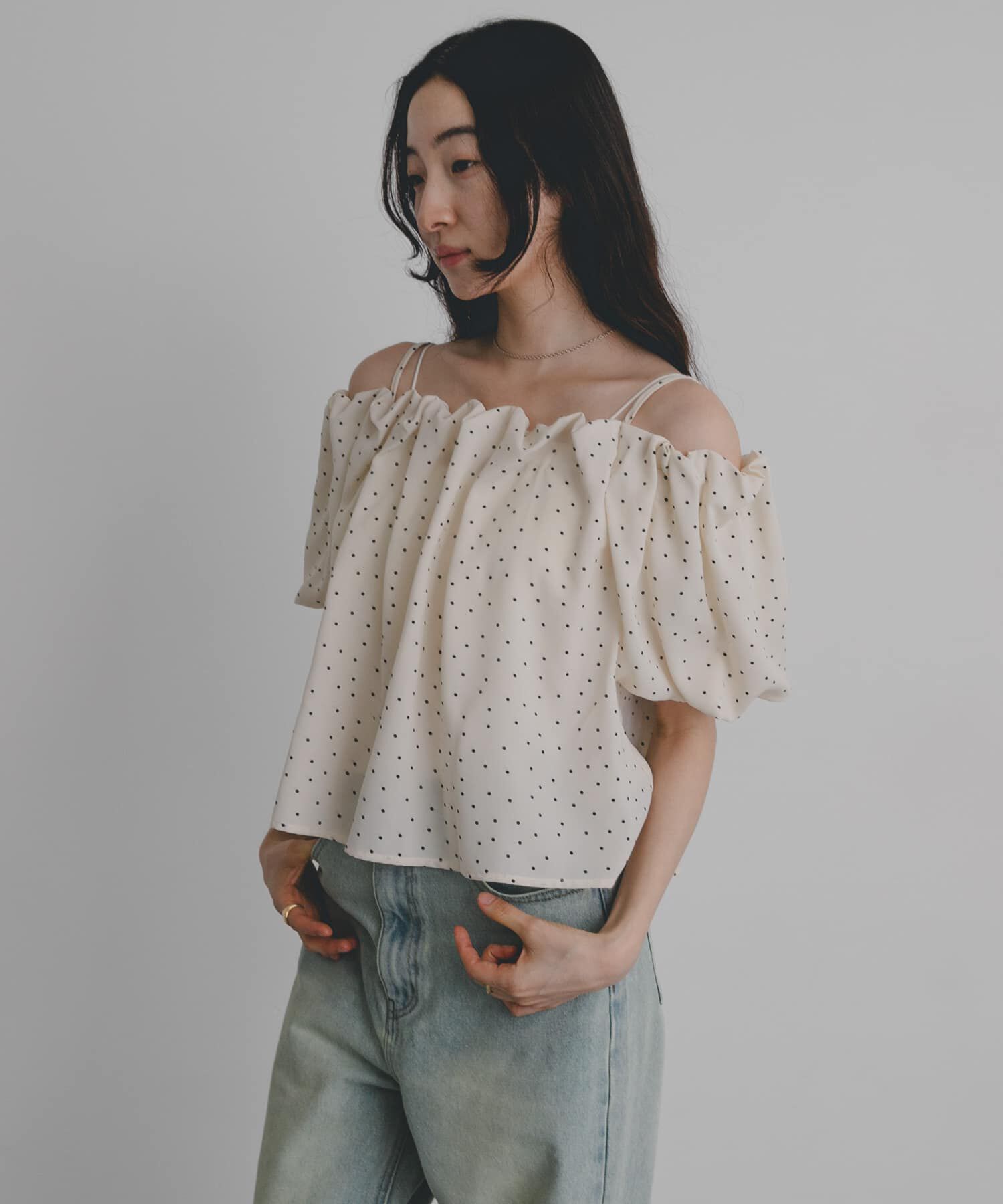 SENSE OF PLACE by URBAN RESEARCH「『WEB限定』タックオフショルブラウス」|シャツ・ブラウス|
