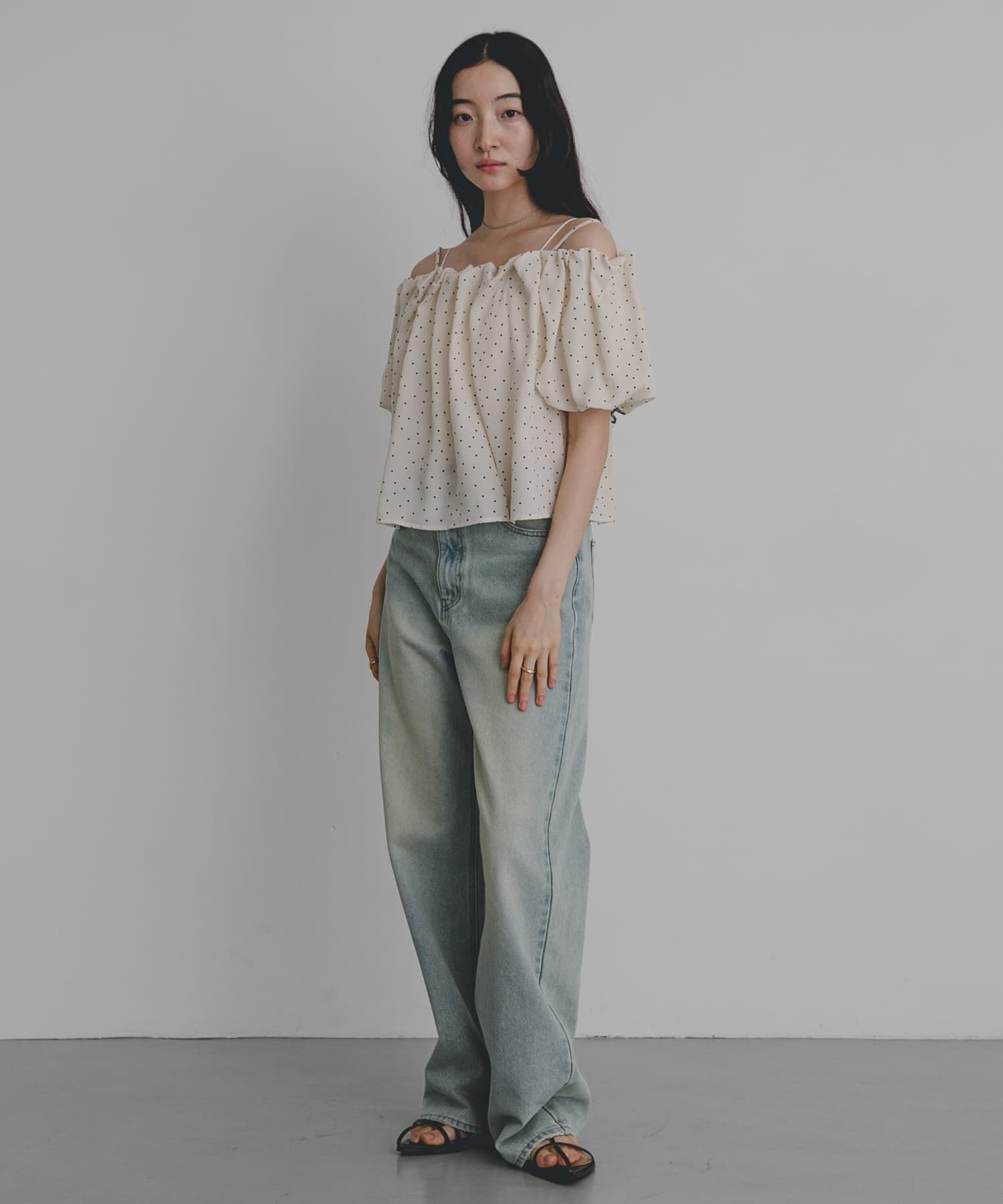 SENSE OF PLACE by URBAN RESEARCH「『WEB限定』タックオフショルブラウス」|シャツ・ブラウス|