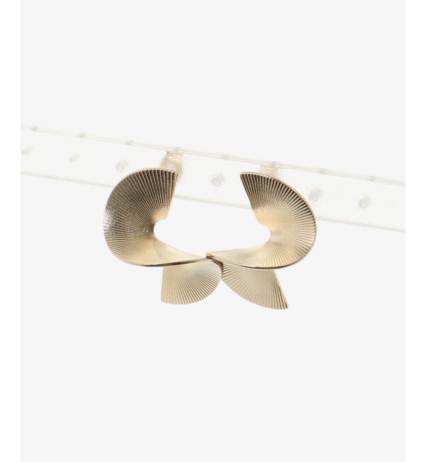 le.coeur blanc「ニュアンスカーブモチーフピアス」|ピアス|