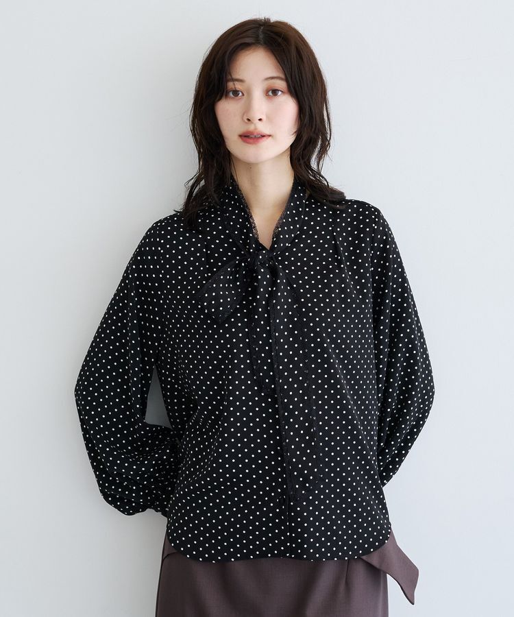 YECCA VECCA「ドット柄レースボウタイ付きVネックブラウス」|シャツ・ブラウス|